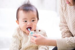 「どうせ生え変わるから…」はNG？乳歯のむし歯を放置してはいけない理由